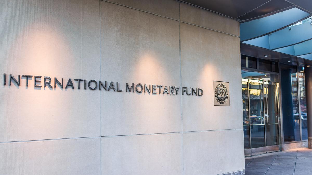IMF'den Pakistan'a 1,2 Milyar Dolarlık Anlaşma
