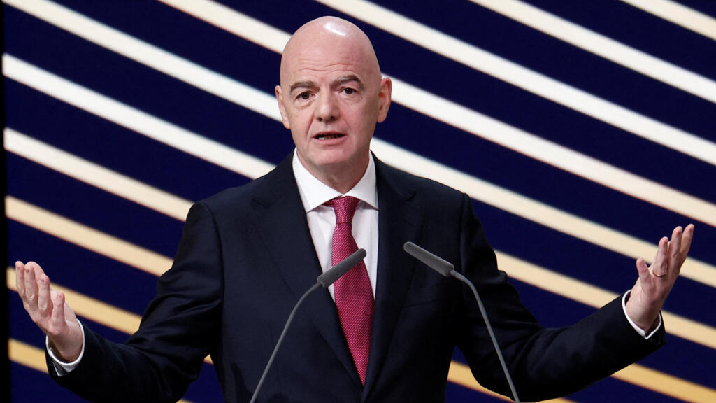 Infantino, FIFA yatırım planını eleştirilere rağmen savundu