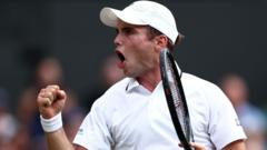 İngiliz genç Fery, Dimitrov'u 5 sette devirerek Wimbledon'da tarih yazdı