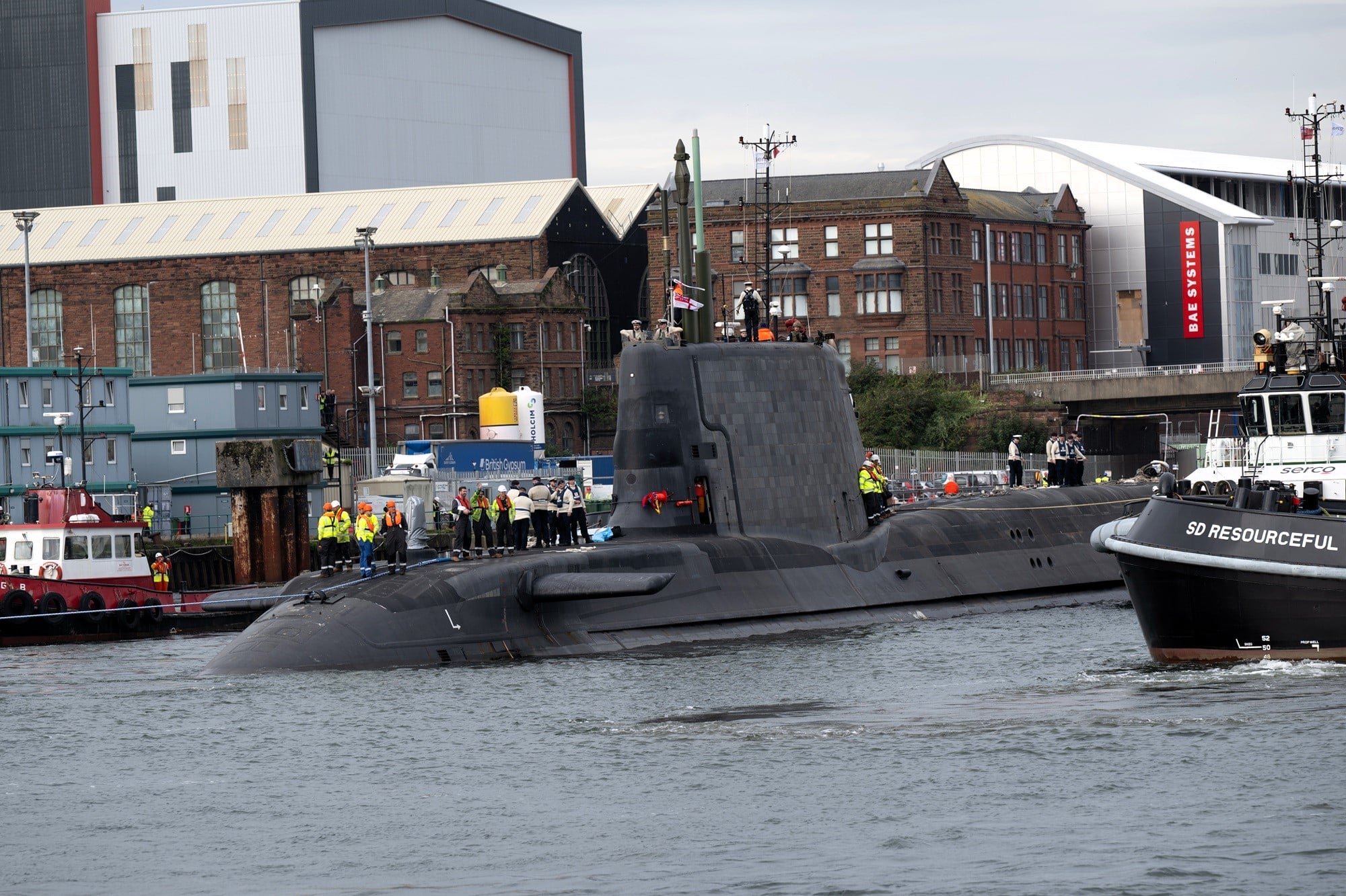 İngiltere'nin 6. Astute Sınıfı Denizaltısı HMS Agamemnon Denize İndi