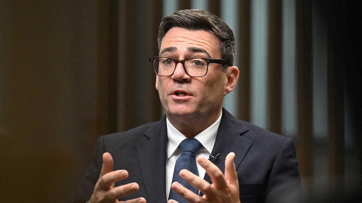 İngiltere Başbakanı Burnham: Trump ile ilişkilerde önce Britanya'nın çıkarları