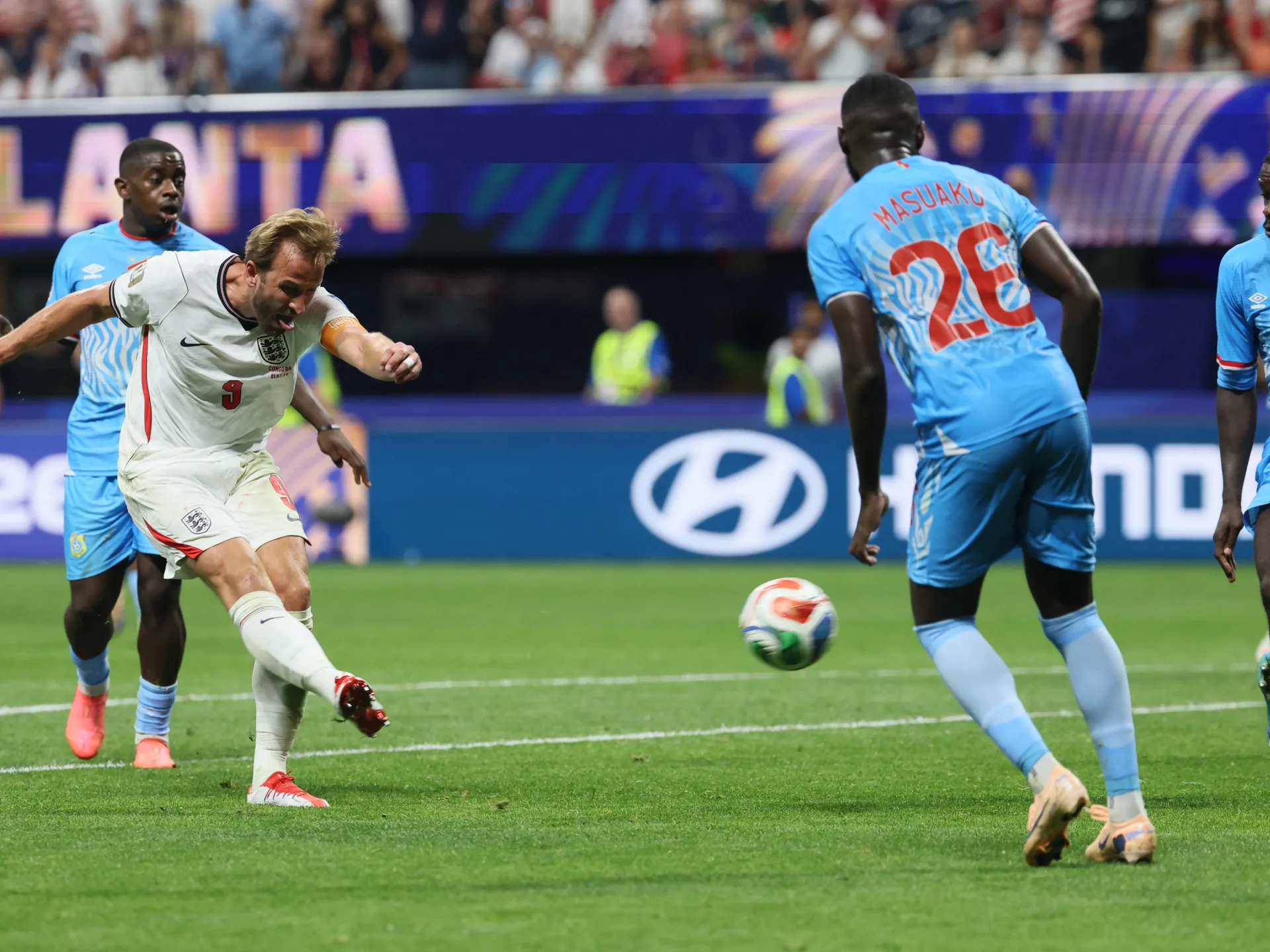 İngiltere, DR Kongo'yu 2-1 Yenerek Meksika'nın Rakibi Oldu