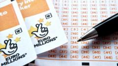 İngiltere'de EuroMillions ikramiyesi 111 milyon sterlini buldu