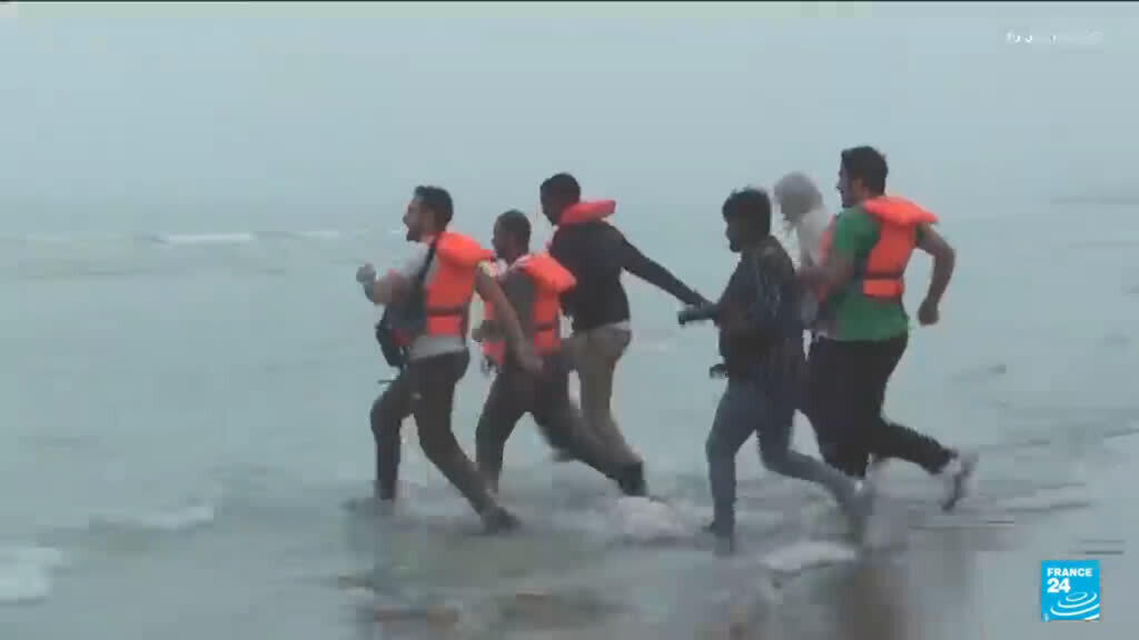 İngiltere ve Fransa, 'bir giren bir çıkan' göçmen anlaşmasını sonlandırdı