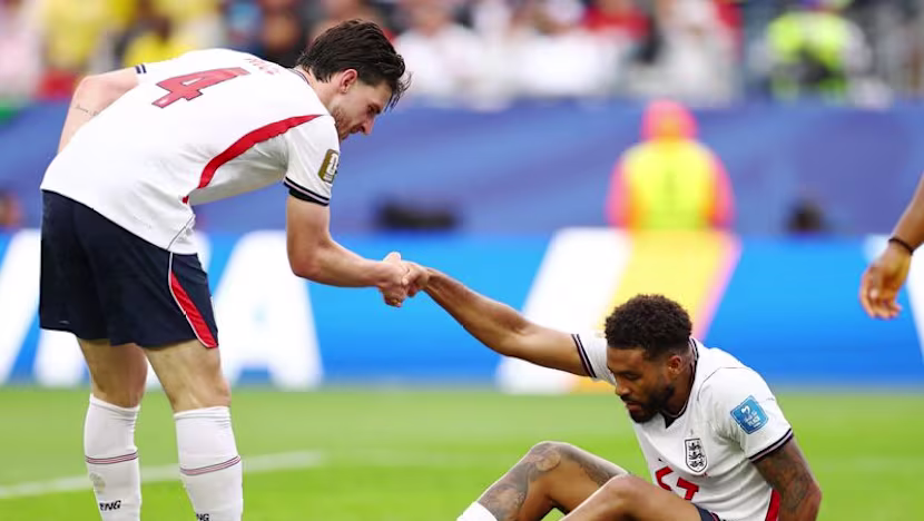 İngiltere'de James, Panama maçı öncesi belirsiz