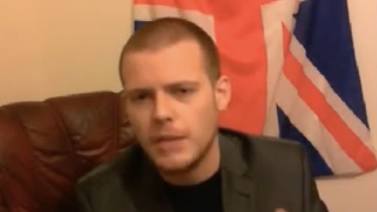 İngiltere'de Muhafazakarlar eski neo-Nazi milletvekili adayını savunuyor