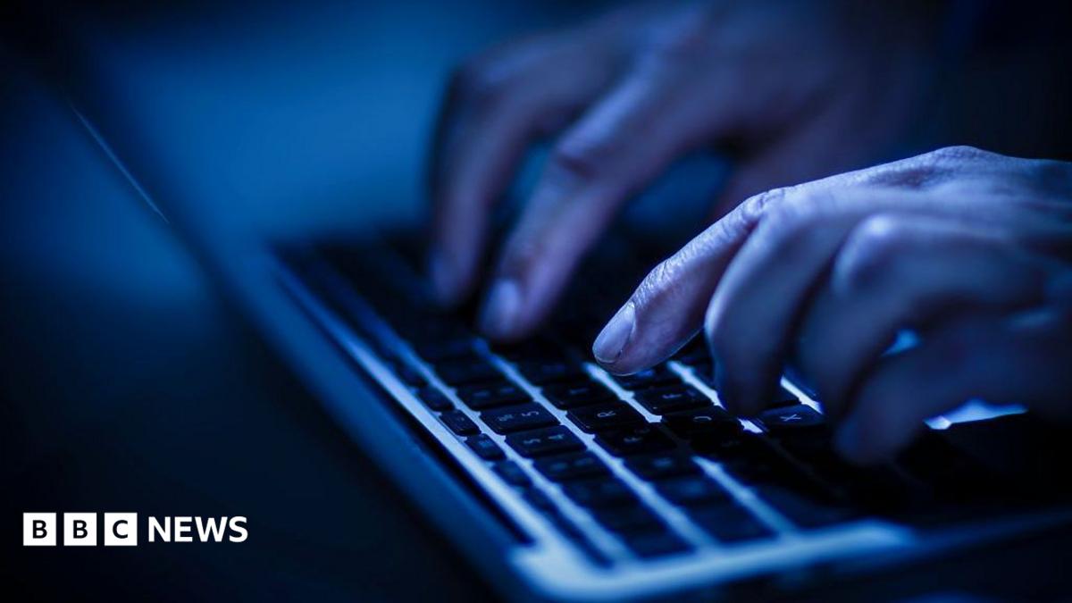 İngiltere'de Pornografide Boğma ve Ensest Sahneleri Yasaklanıyor