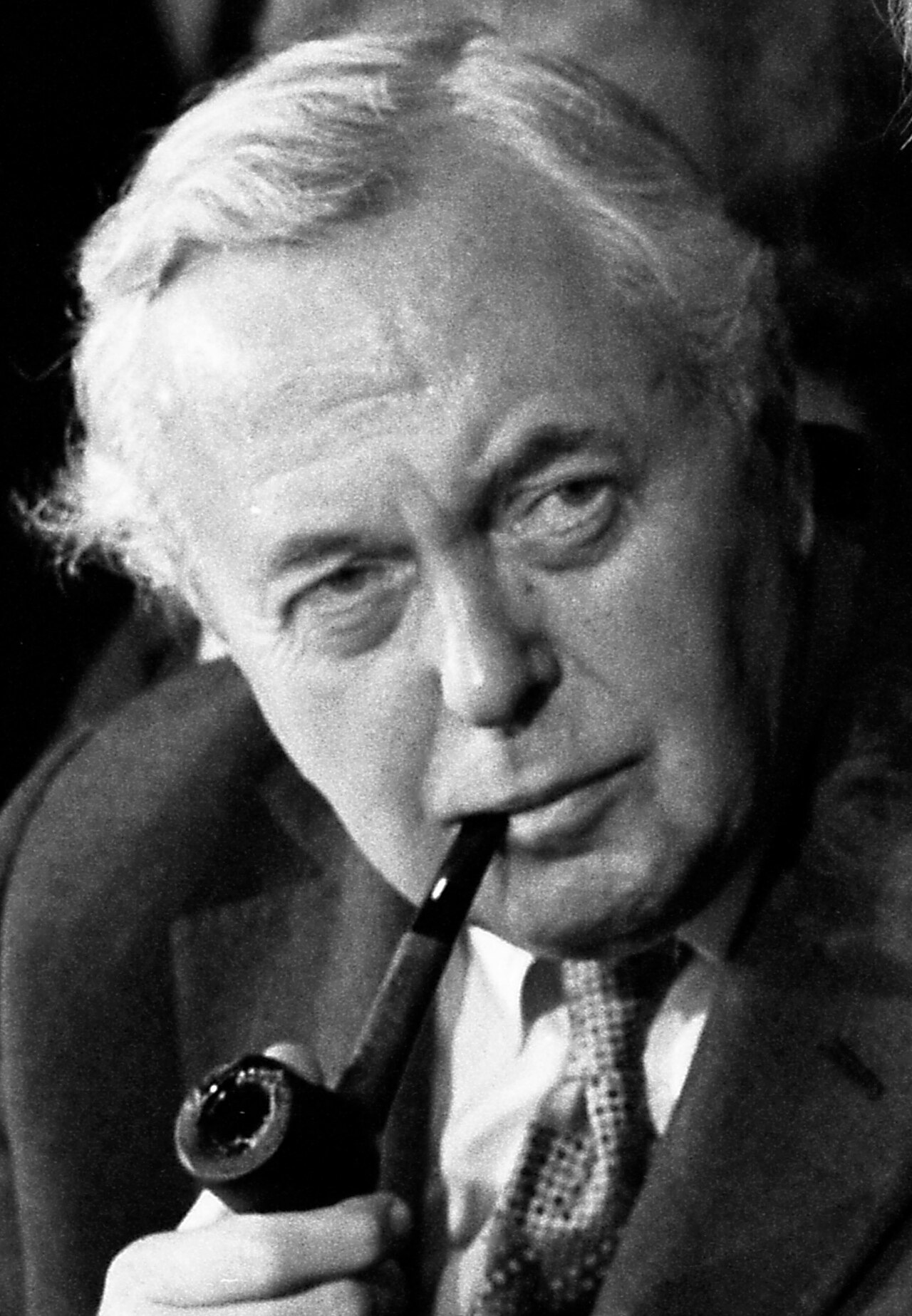 İngiltere Savunma Bakanı Healey, Savunma Harcamaları Nedeniyle İstifa Etti