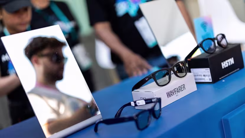 İngiltere'de sinemalar Meta AI gözlüklerini korsan endişesiyle yasakladı