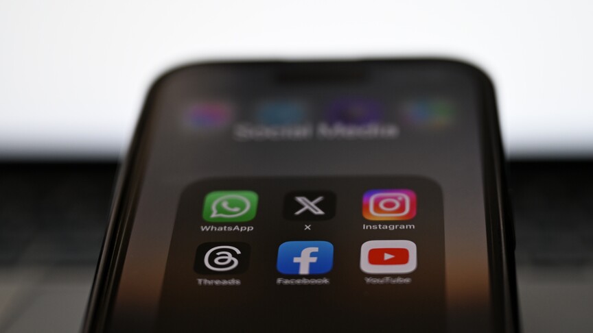 Instagram ve Facebook dünya genelinde çöktü