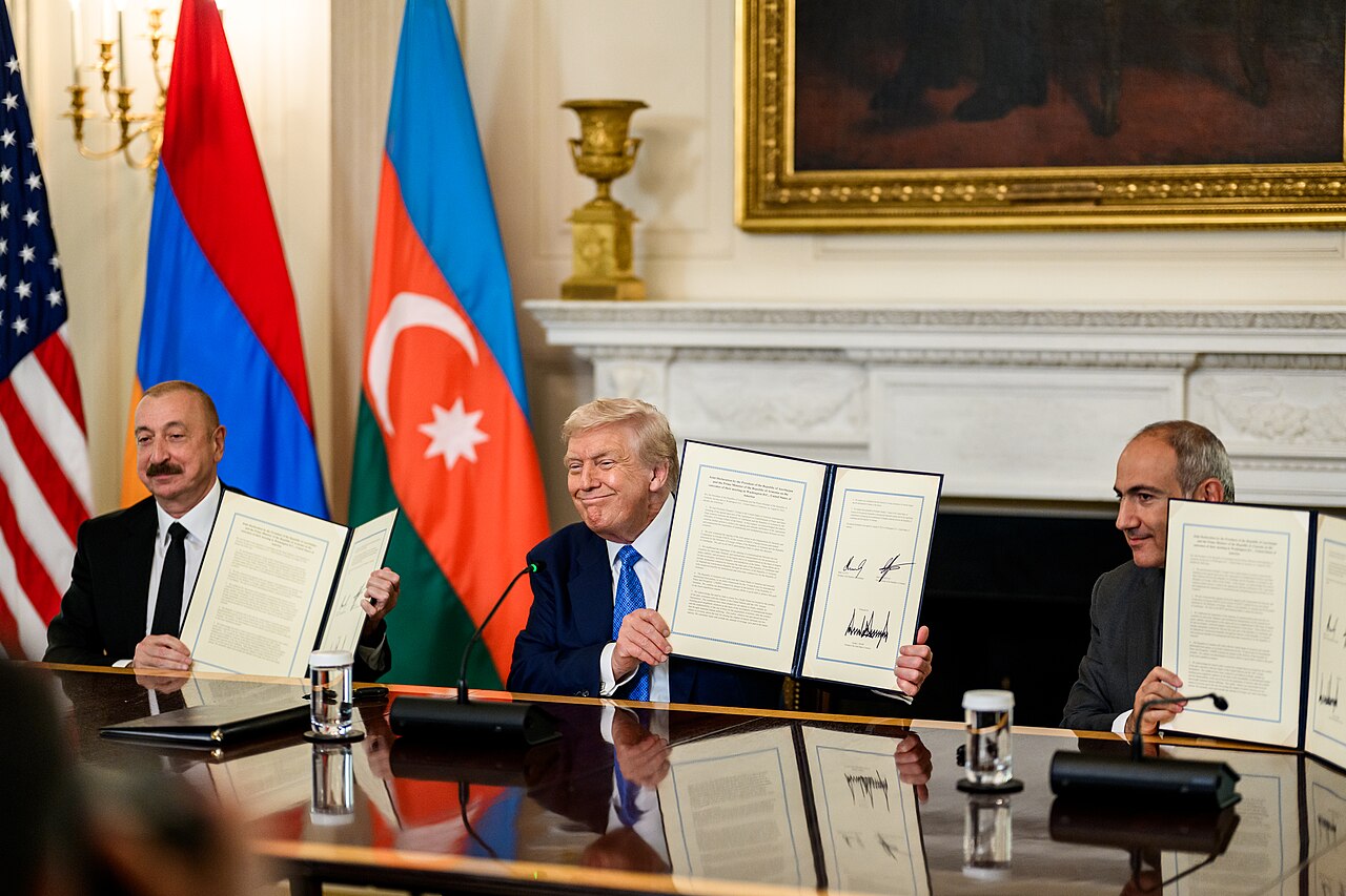 İran ve ABD mutabakat zaptını resmen imzaladı