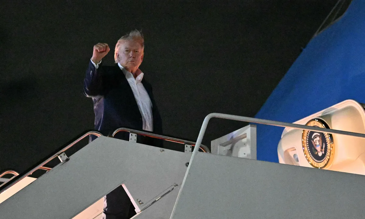 Trump: İran Anlaşması Eleştiriliyor ve 'Teslimiyet' Olarak Nitelendiriliyor