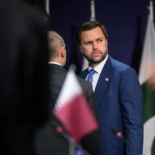 İran, BM Nükleer Denetçilerini Geri Kabul Edecek