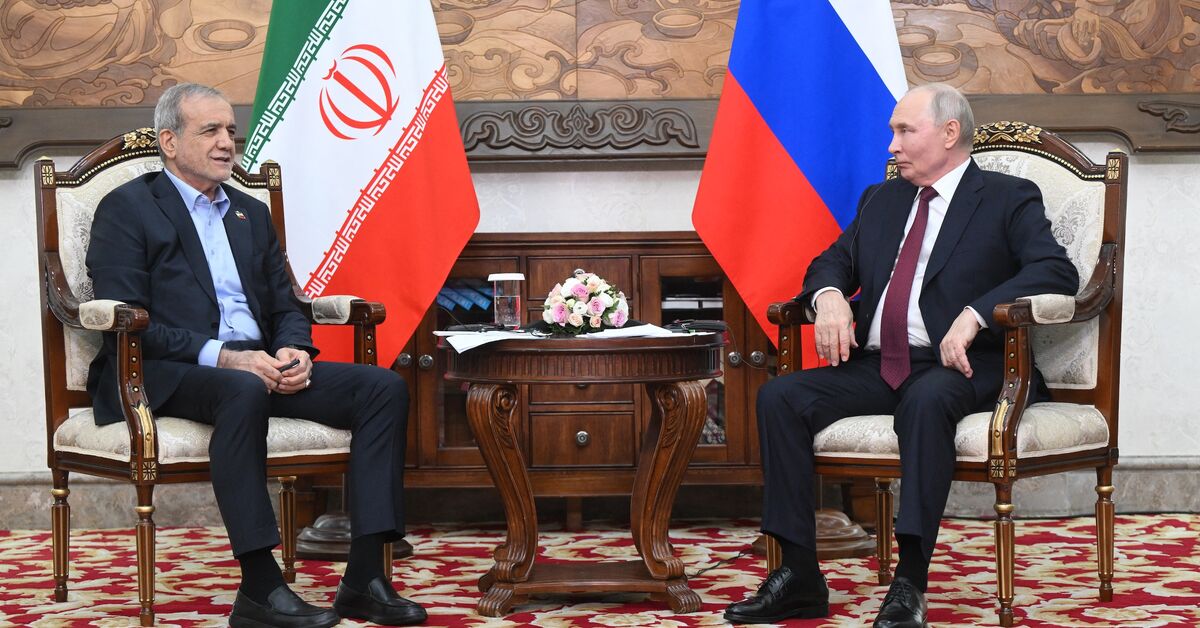 İran Cumhurbaşkanı Pezeşkiyan Rusya'da Putin ile görüşecek