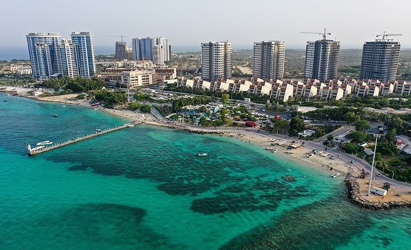 İran'ın Hürmüzgan eyaletinde patlamalar: bölgesel gerilim artıyor