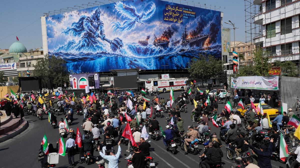 İran'dan 'kıyamet savaşı' uyarısı: Basra Körfezi'nde misilleme tehdidi