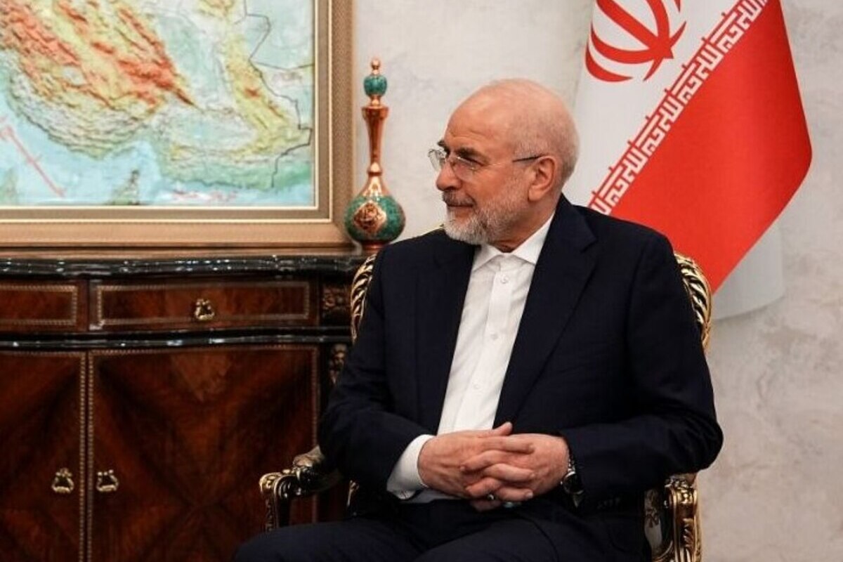İran Meclis Başkanı ABD Hazine Bakanı'nın İddialarını Reddetti