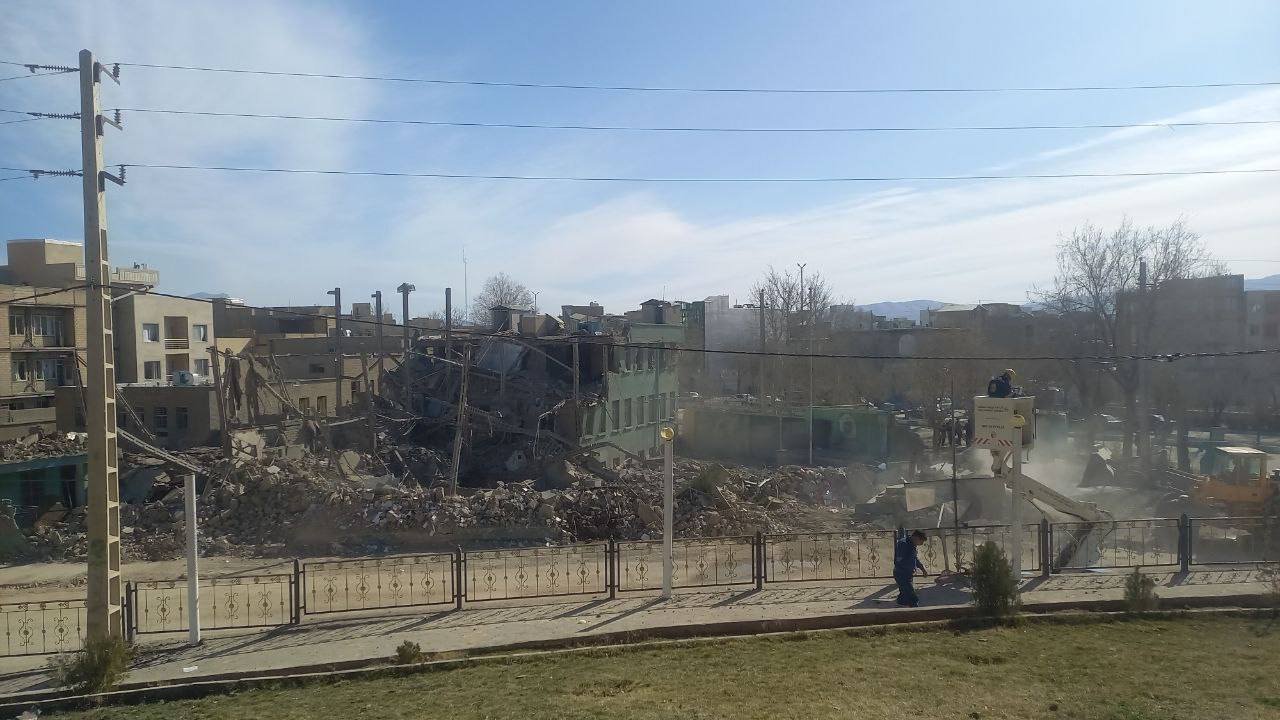 İran'ı Yönetilemez Kılmak: Polis Altyapısı Hedef Alınıyor