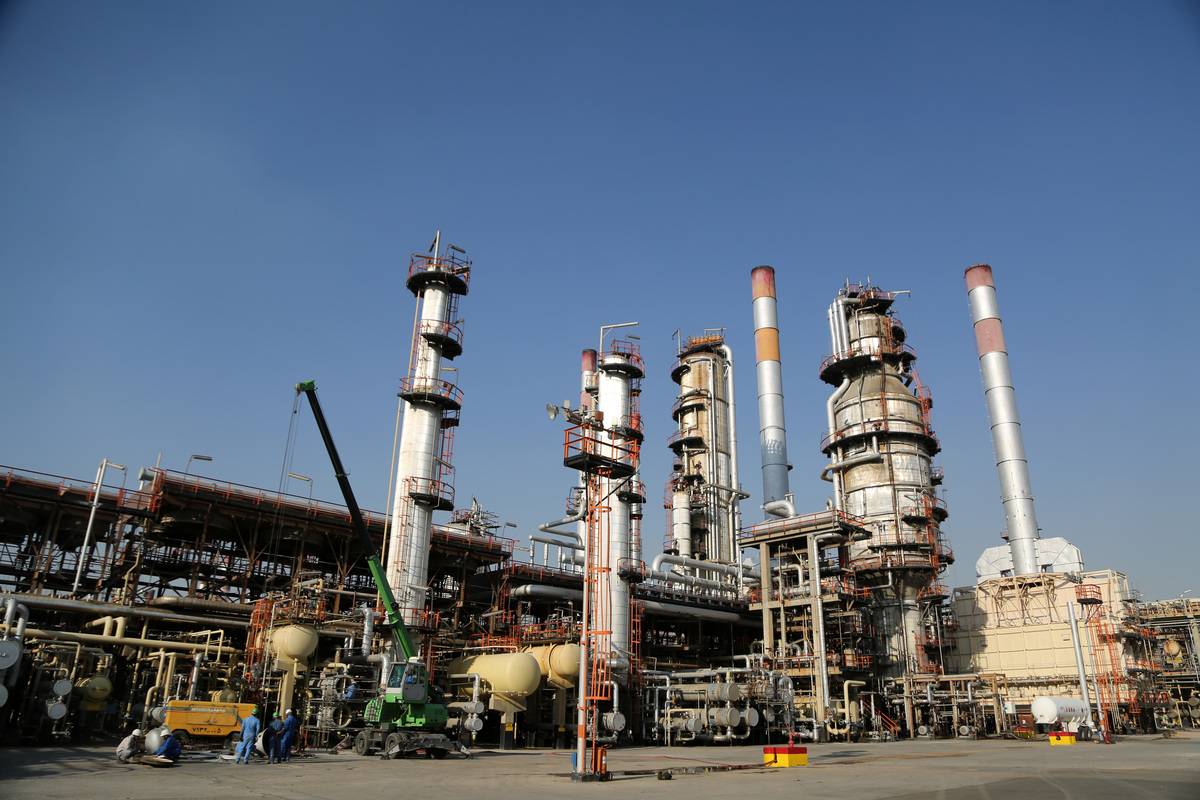 İran'ın Petrol İhracatı Bir Ayda 80 Milyon Varili Aştı