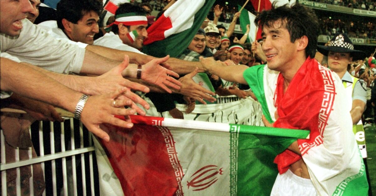 İranlı efsane futbolcu Azizi'den Dünya Kupası'nda barış mesajı