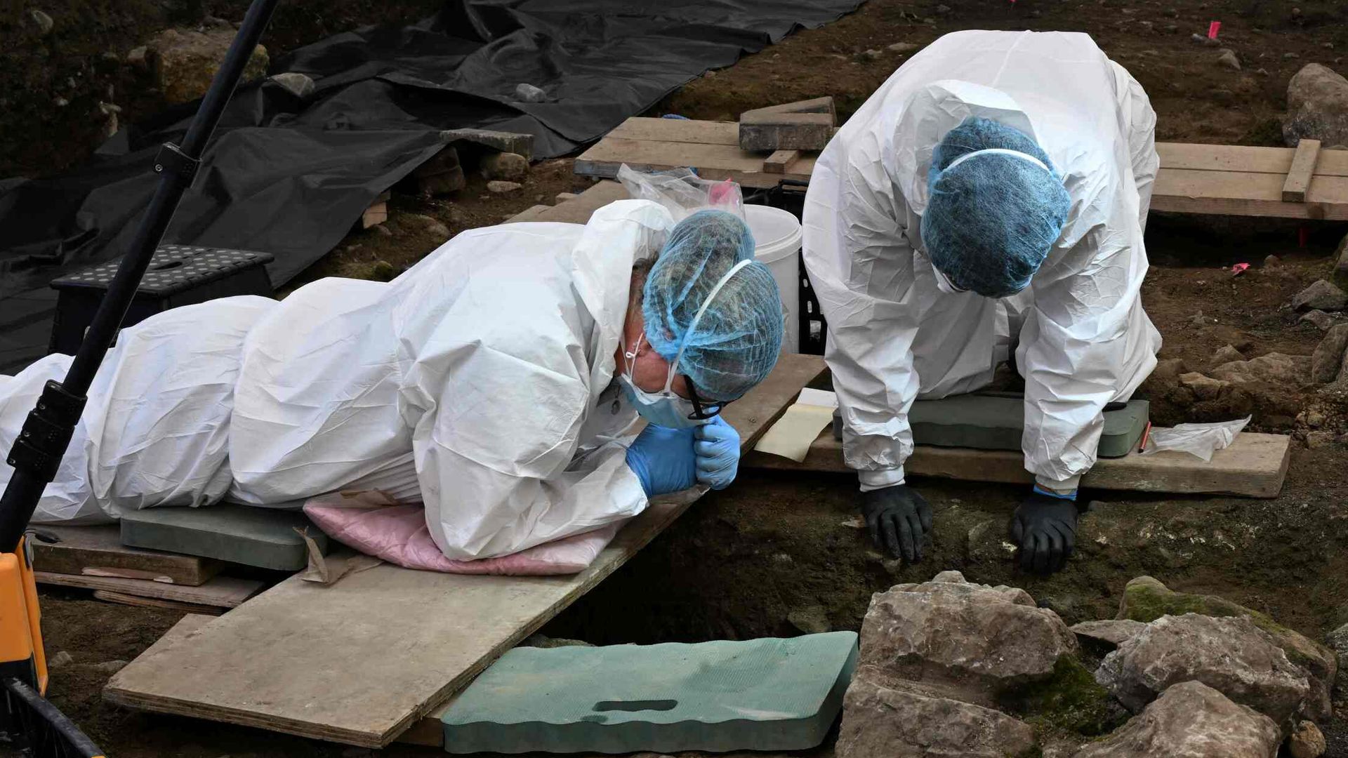 İrlanda'da Eski Anne-Çocuk Yurdunda 22 Bebek Daha Bulundu