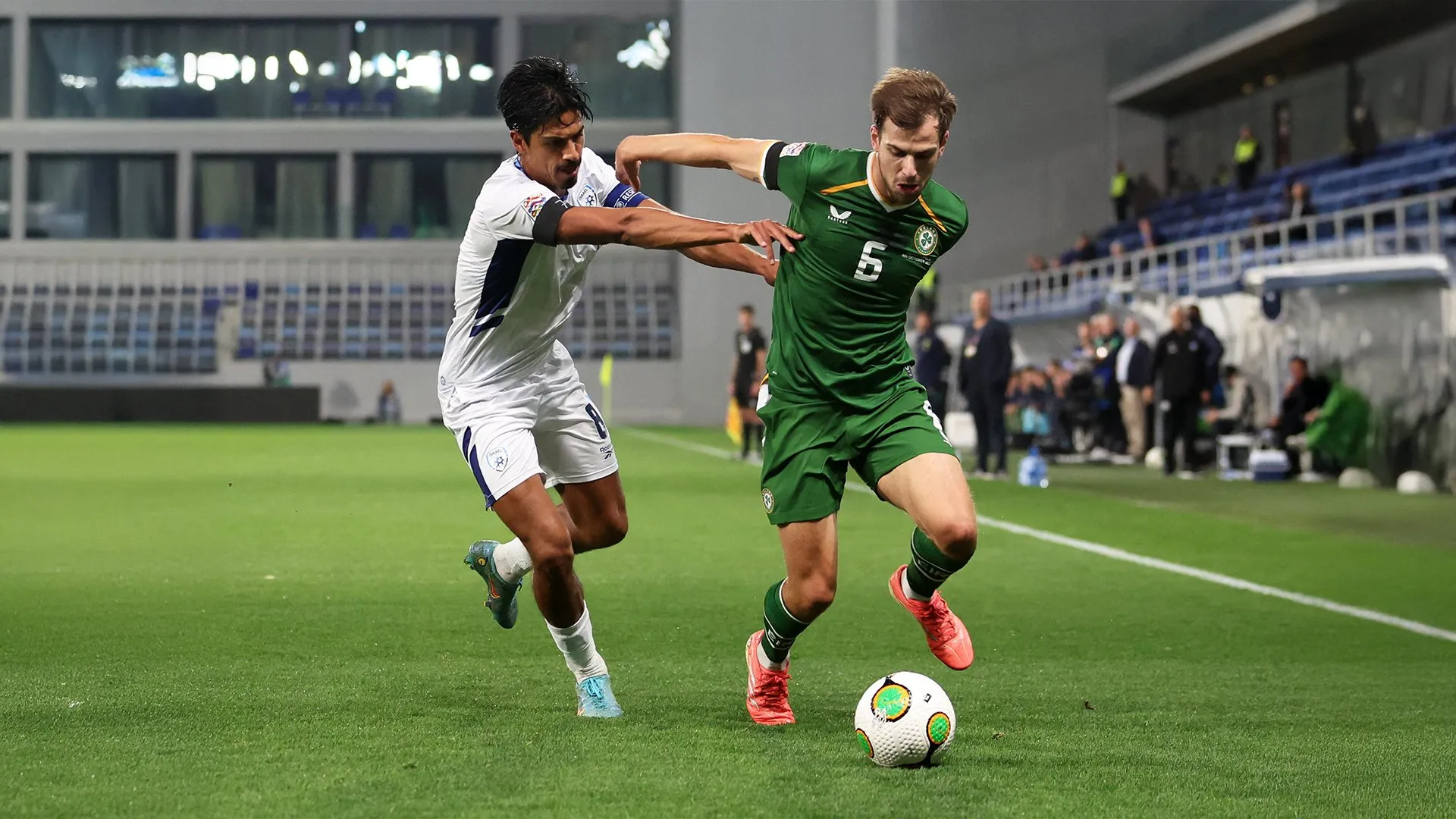 İrlanda-İsrail maçında tükürme krizi! 1-1 beraberlik