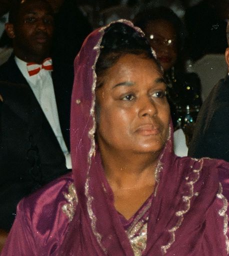 İslam Ulusu lideri Farrakhan'ın eşi Hatice 90 yaşında vefat etti