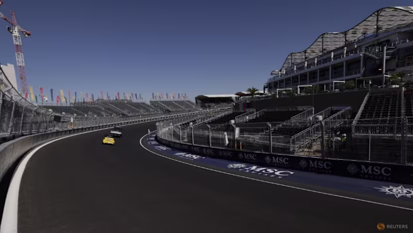 İspanya GP, Formula 1'i futbol sahasının kapısına park etti