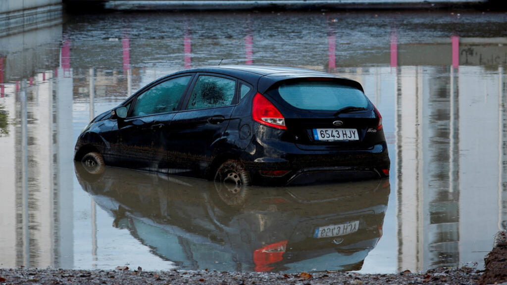 İspanya'da sel felaketi: 4 ölü, yüzlerce kurtarma operasyonu