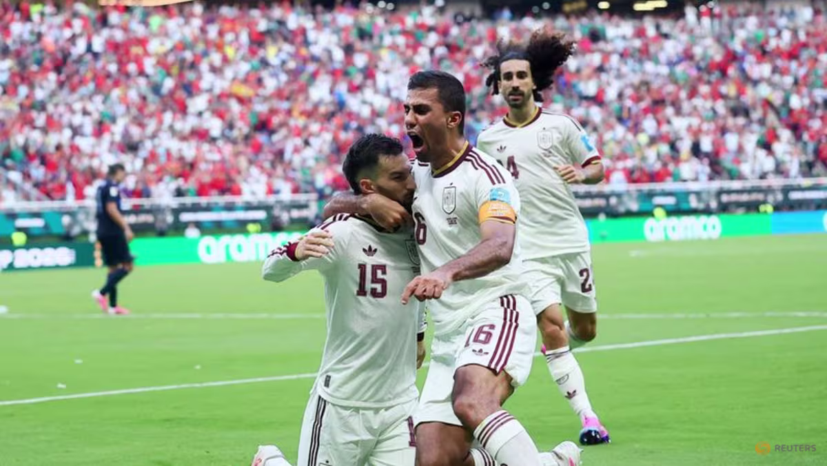 İspanya, Uruguay'ı 1-0 Yenerek H Grubu'nu Lider Bitirdi