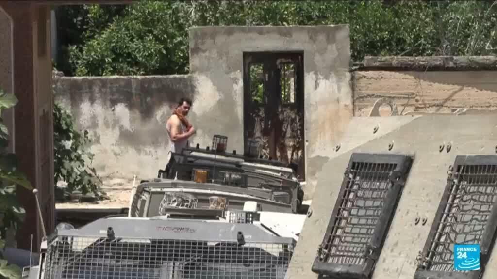 İsrail Batı Şeria'da 70 Şüpheliyi Gözaltına Aldı