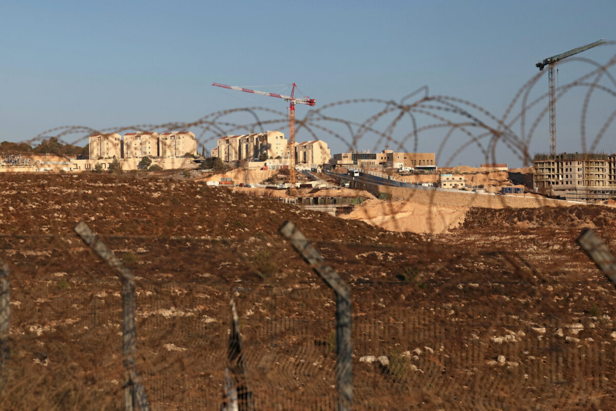 İsrail’in Batı Şeria Yerleşimlerine Yeni Yaptırım Rejimi