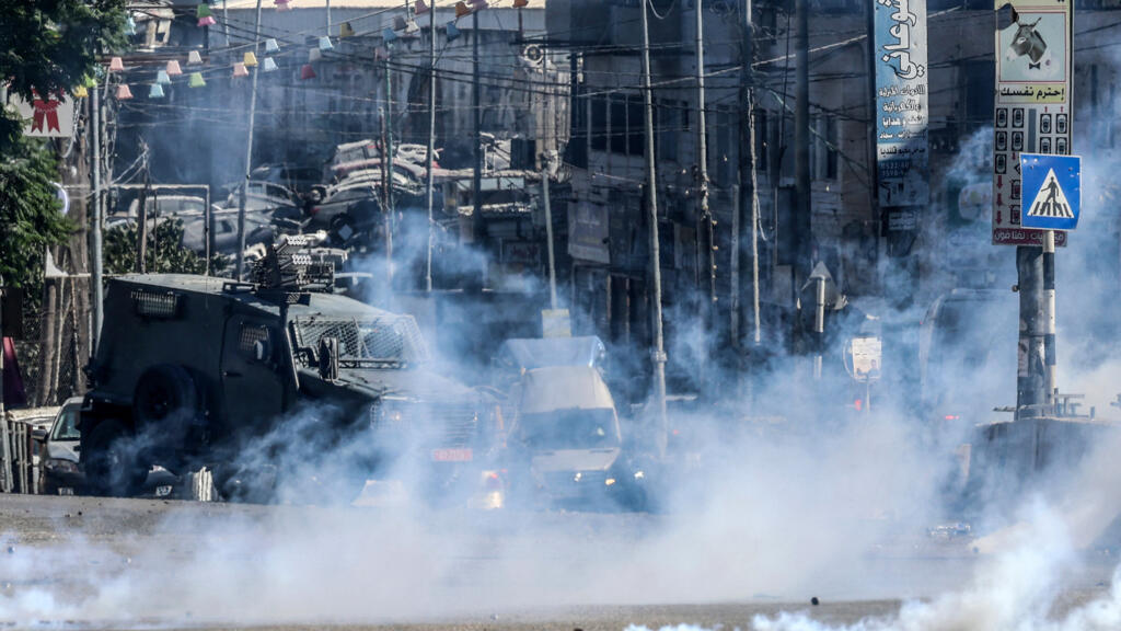 İsrail'den Filistin Yönetimi'ne 'topyekûn savaş' uyarısı