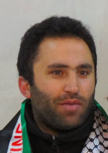 İsrail güçleri Filistinli aktivist Issa Amro'yu saatlerce tecrit etti
