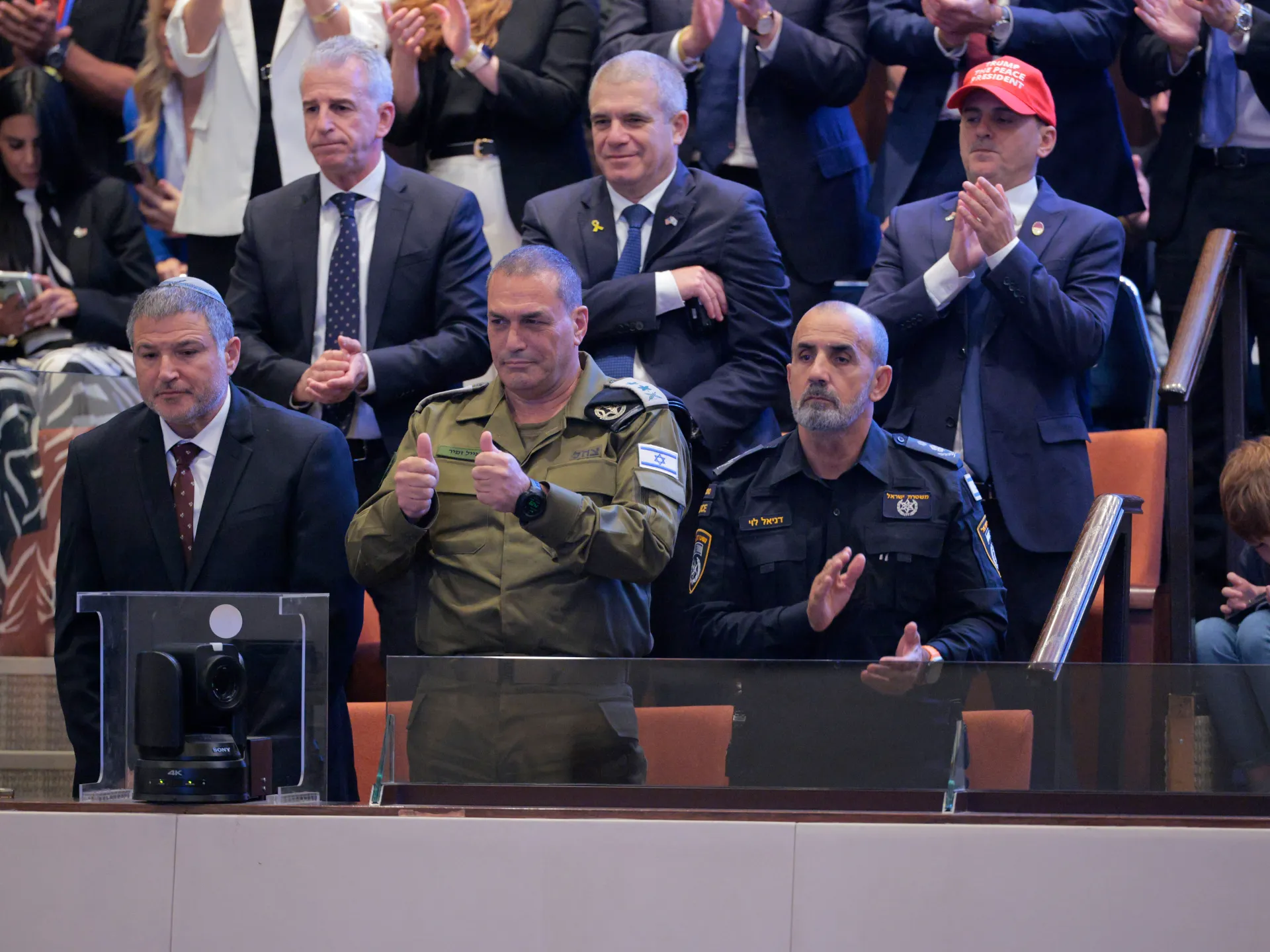 İsrail'de hükümet ile ordu arasındaki kadim mutabakat çöküyor