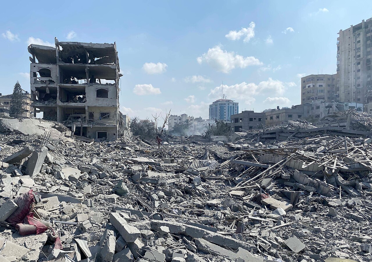 İsrail, kalp krizi geçiren Filistinli doktoru alıkoymaya devam ediyor