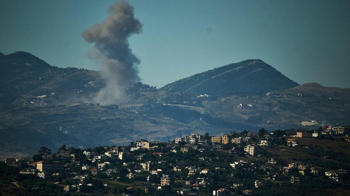 İsrail'den Lübnan'a Yeni Hava Saldırıları: 5 Ölü