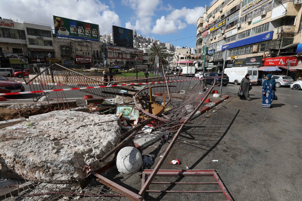 İsrail, Nablus'ta Filistin şehitleri anıtlarını yıktı