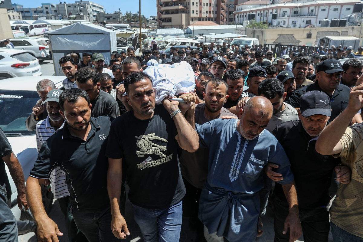İsrail ordusu Gazze'de 6 Filistinliyi öldürdü, ateşkes ihlal ediliyor