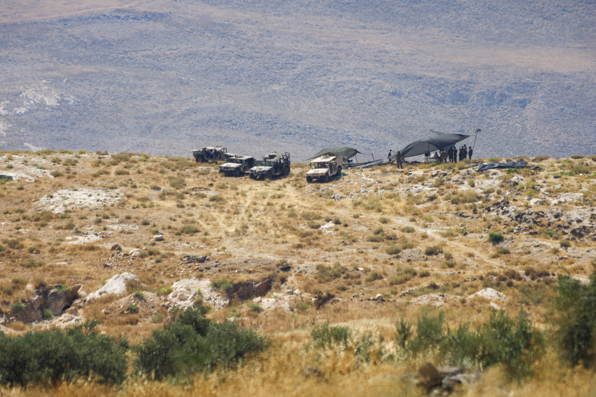 İsrail Güçleri Suriye'nin Güneyinde Sivillere Ateş Açtı