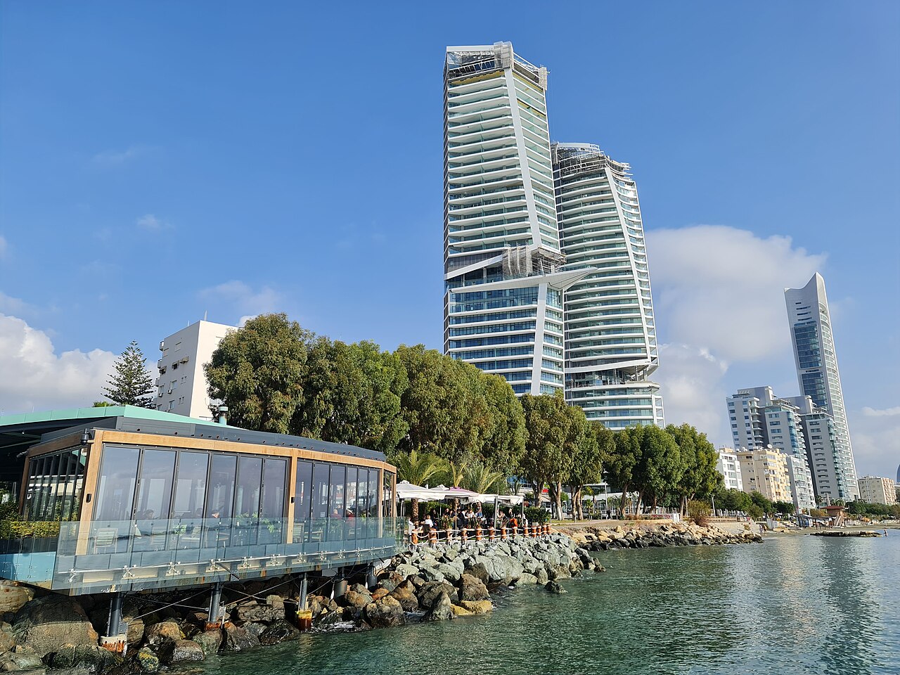 İsrailli turist ve yatırımcı akını Kıbrıslıları tedirgin ediyor