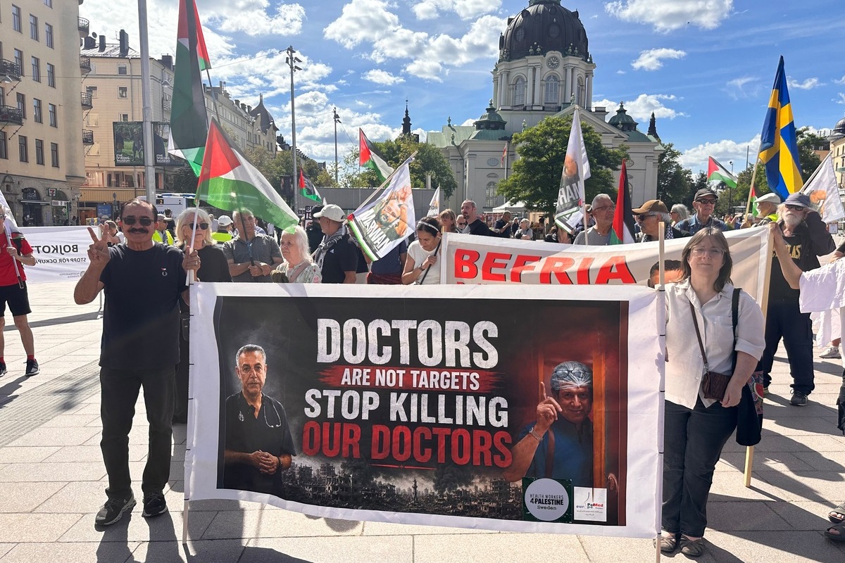 İsveç'te Gazze protestosu: Yüzlerce kişi İsrail saldırılarına tepki gösterdi