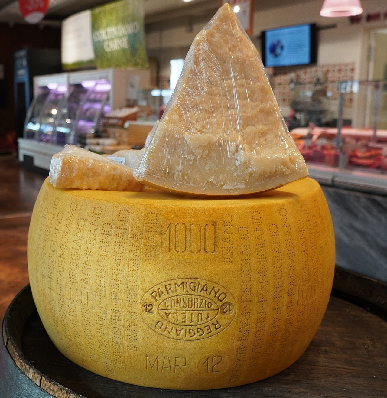 İtalya'da aşırı sıcaklar Parmesan peyniri üretimini tehdit ediyor