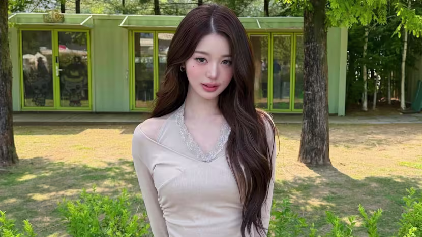 Ive'den Wonyoung, Singapur'da Tommy Hilfiger ve Cadillac F1 etkinliğinde