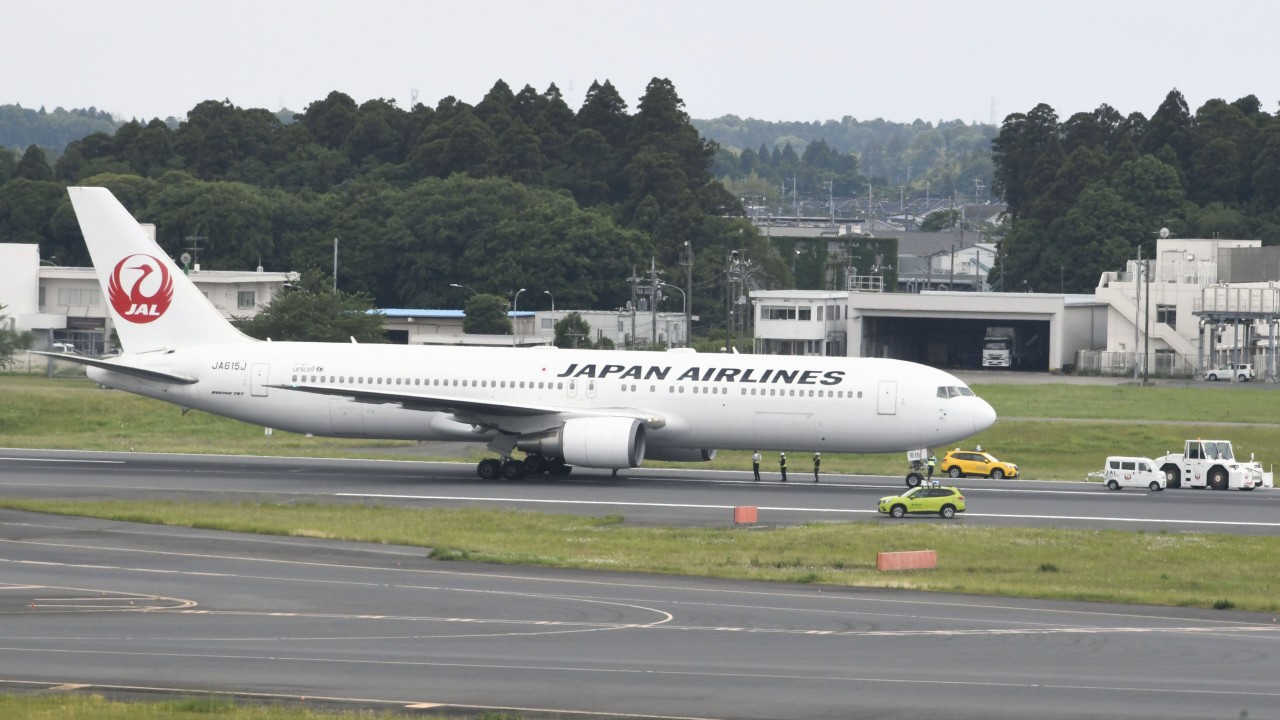 JAL CEO'suna maaş kesintisi: Uçuş öncesi içki skandalı