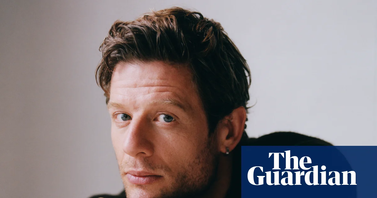 James Norton, West End'de Hamlet rolüyle sahneye çıkıyor