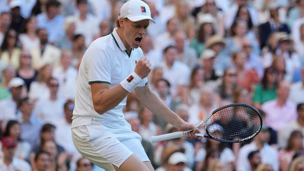 Jannik Sinner Wimbledon'da Üst Üste İkinci Şampiyonluğunu Kazandı