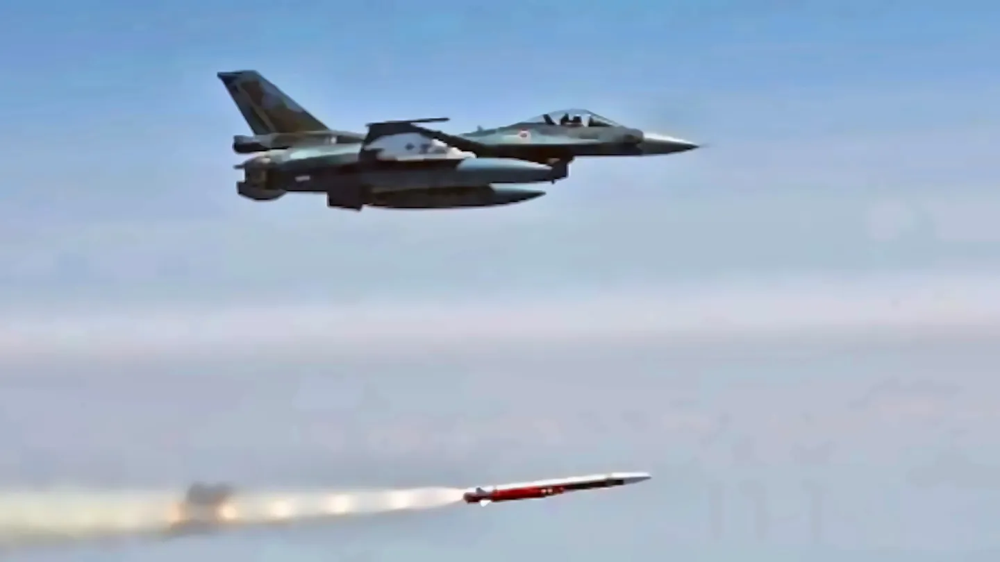 Japonya'nın ASM-3 Kai Füzesi Hava-Hava Yeteneğine Sahip Olabilir