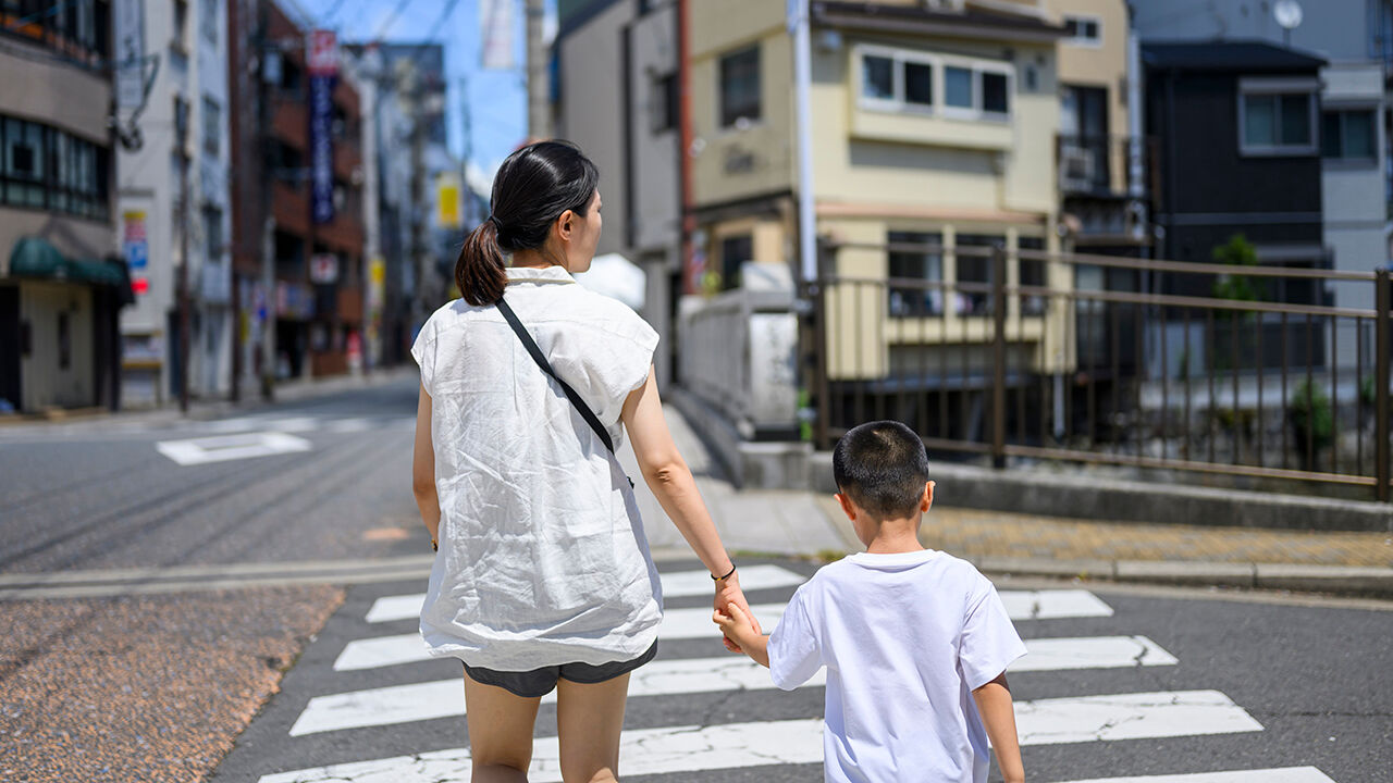 Japonya boşanma yasalarını yeniden şekillendiriyor: Ortak velayet dönemi başlıyor