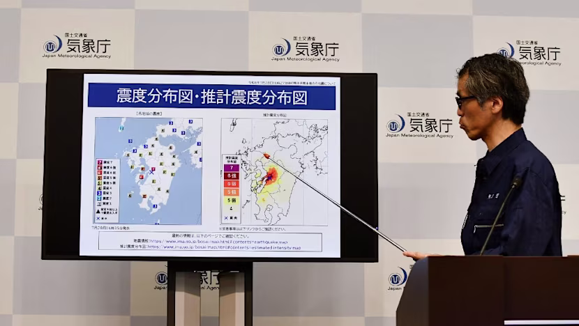 Japonya 9.9'luk deprem uyarısını iptal etti